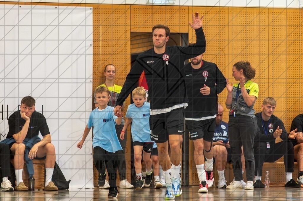 IHC 2026 - HC Hamburg vs. HØJ Elite | Lauge Hemmingsen (HØJ Elite #4); IHC 2026 - HC Hamburg vs. HØJ Elite am 07.08.2026 in Sporthalle KGS, Schneverdingen - Realisiert mit Pictrs.com