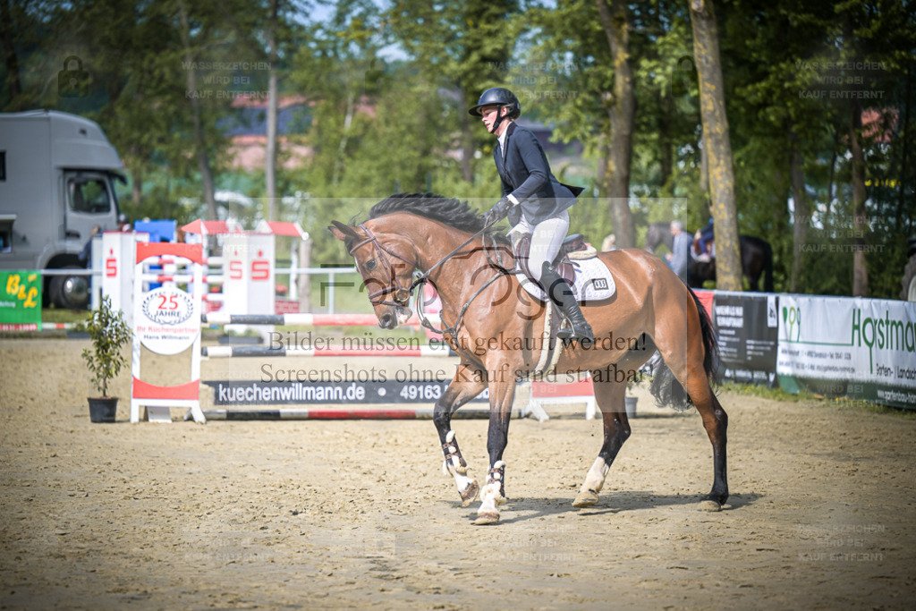 DOS_7187 | Entdecke hochwertige Reitturnierfotos von Foto Oger. Professionell, emotional und authentisch – jetzt Lieblingsmomente im Shop bestellen. - Realisiert mit Pictrs.com