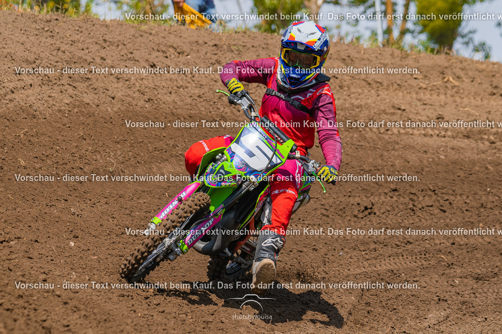 07_05_BernauerSchleife-6519 | Sportfotografin aus Berlin-Brandenburg mit Fokus auf Motocross. Ich halte deine sportliche Leistung und echte Emotionen auf und neben der Strecke professionell fest. Entdecke die Fotos von deinem Rennen und bestelle sie direkt hier im Shop.