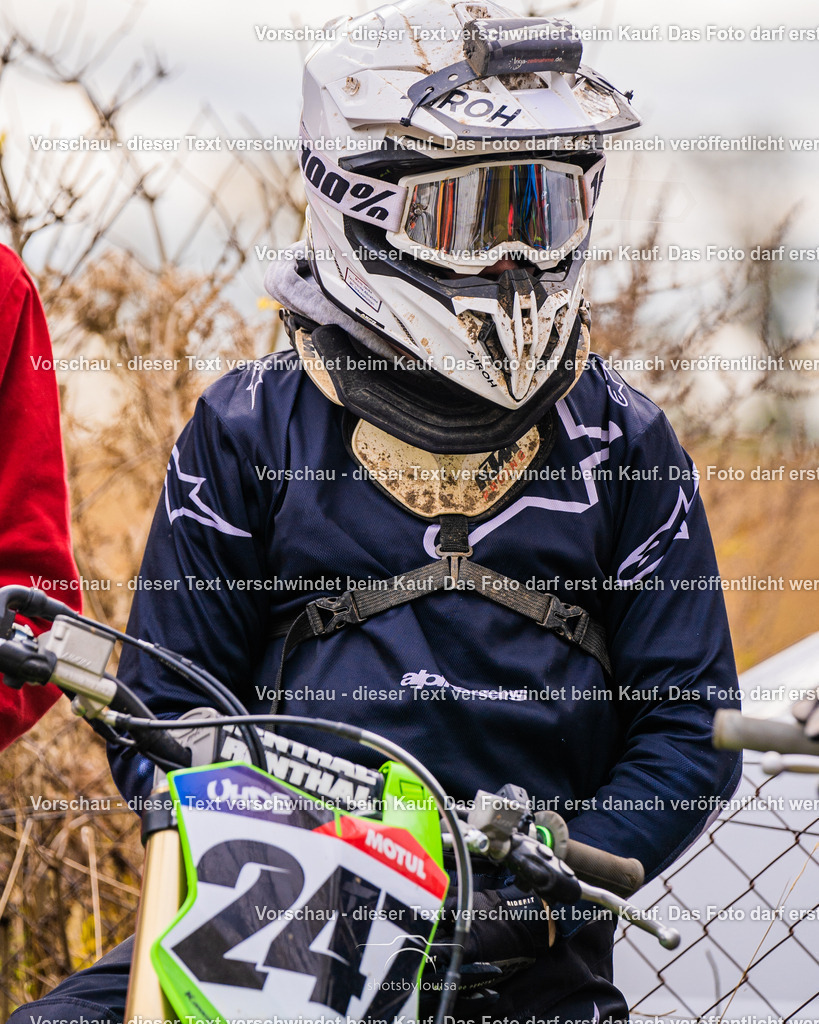 10_25_MCBernauerSchleife-6548 | Sportfotografin aus Berlin-Brandenburg mit Fokus auf Motocross. Ich halte deine sportliche Leistung und echte Emotionen auf und neben der Strecke professionell fest. Entdecke die Fotos von deinem Rennen und bestelle sie direkt hier im Shop.