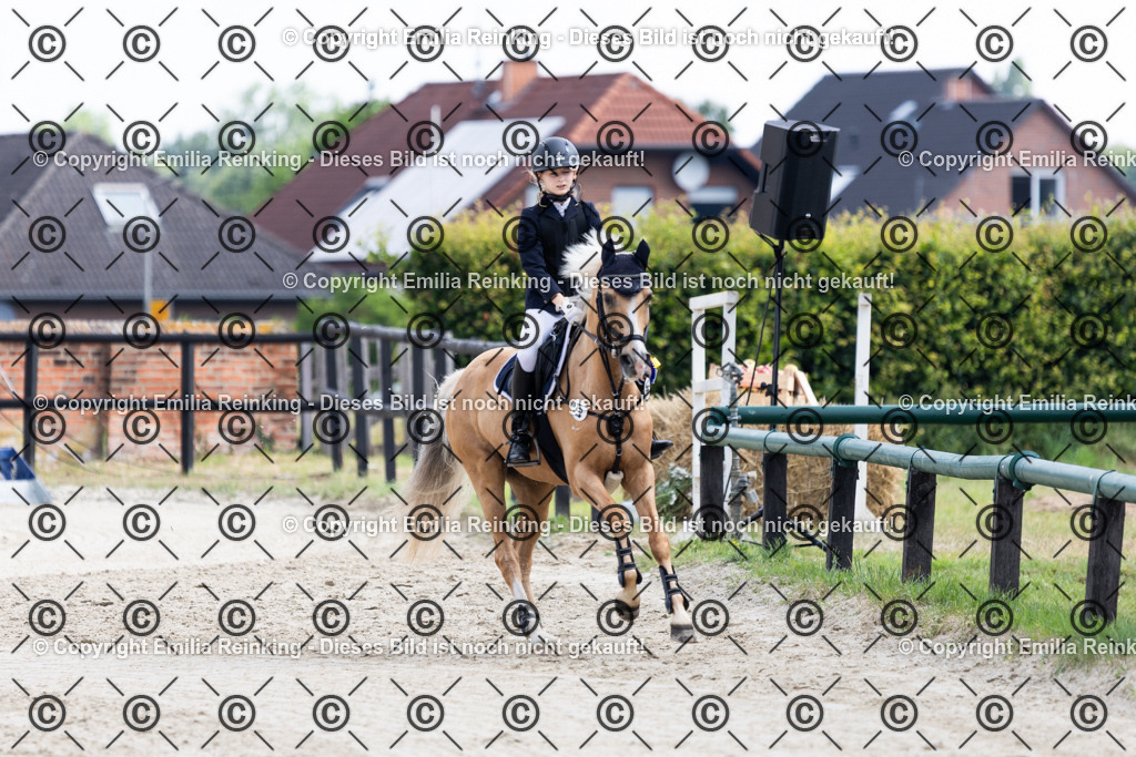 CL5A6450 | Emilia Reinking Fotografie - Realisiert mit Pictrs.com