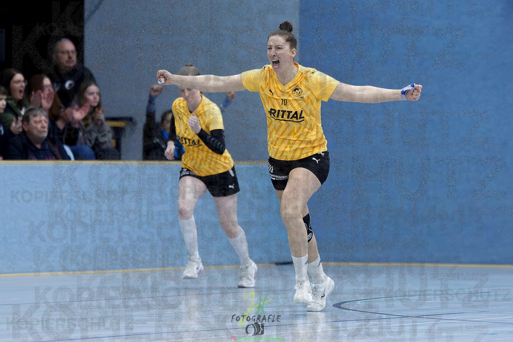 Handball Frauen Oberliga Mitte, HSG Eibelshausen/Ewersbach - HSG Lumdatal | Handball Frauen Oberliga Mitte, HSG Eibelshausen/Ewersbach - HSG Lumdatal am 21.02.2026 in Dietzhölztal-Steinbrücken (Sporthalle am Hammerweiher)Photo © 2026 - Jörg Heinrich - Realisiert mit Pictrs.com