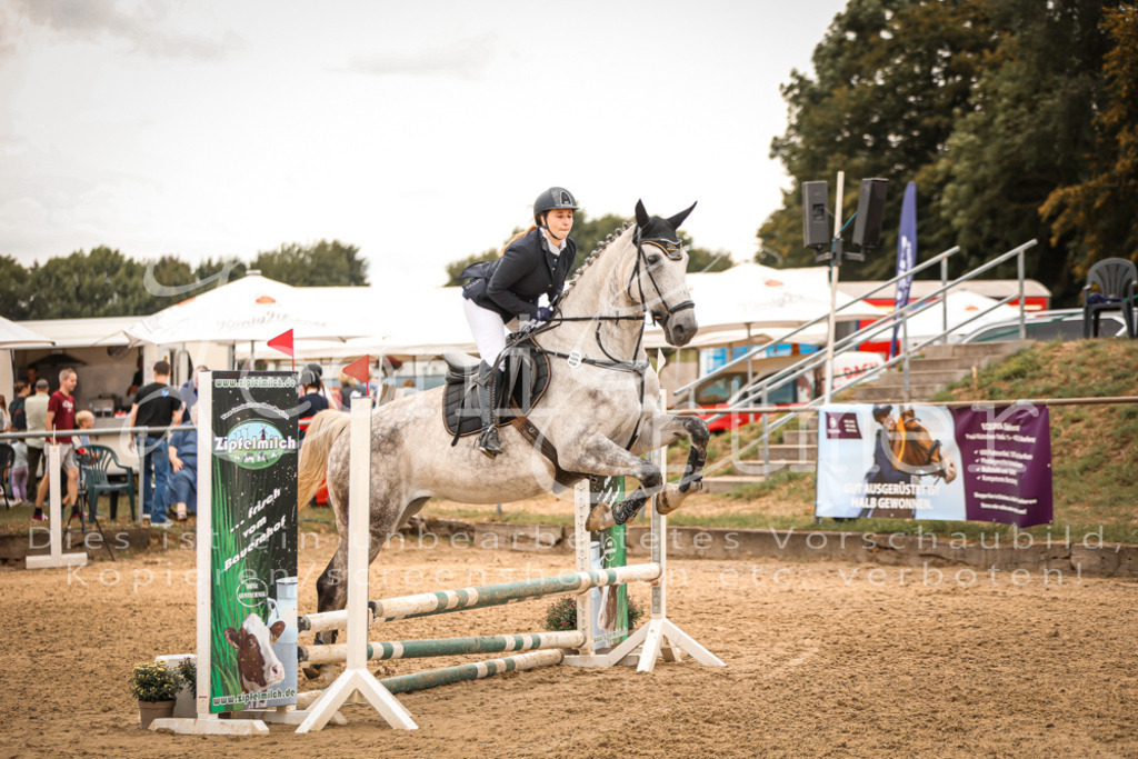 06.SoSpWB00276 | Leoni Ertmer Photography - Realisiert mit Pictrs.com