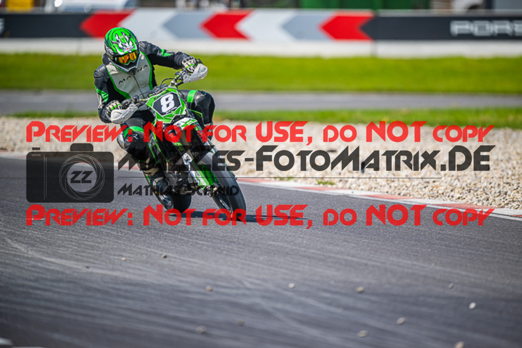 MaZZes_FotoMatrix_230528_2451 | S4