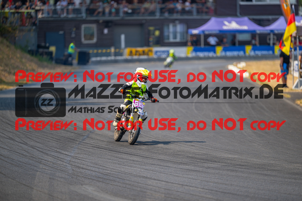 MaZZes-Fotomatrix-20260816-618570 | ROOKIES