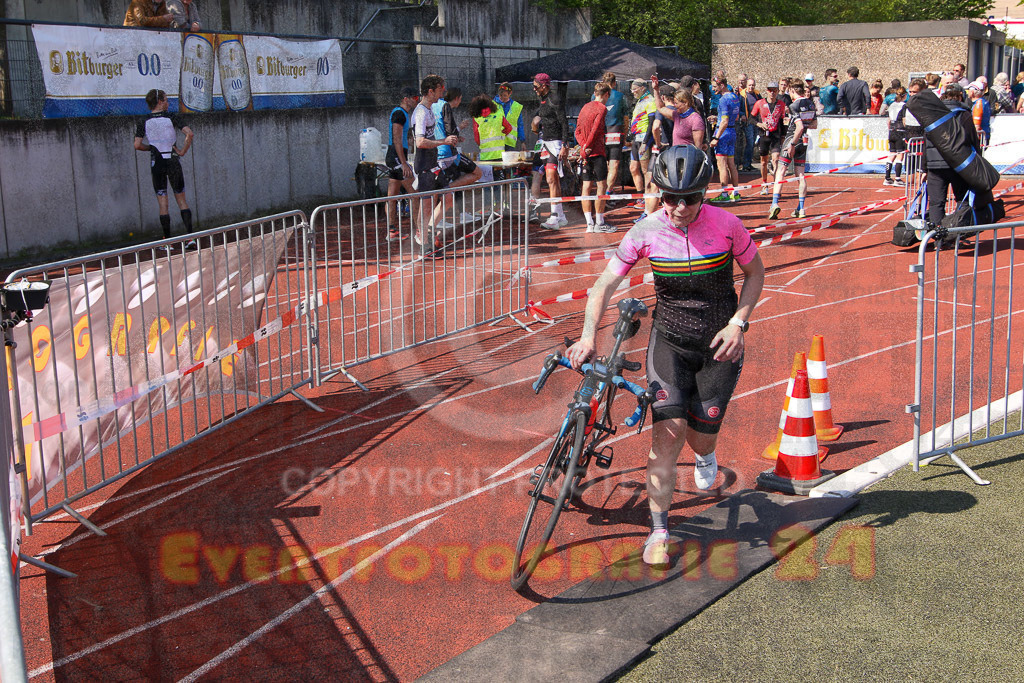220424_1149_EV8_9117 | Sportfotografie im Rhein-Sieg Kreis, Köln, Bonn, NRW, Rheinland Pfalz, Hessen, etc. Unser Tätigkeitsfeld umfasst den Laufsport vom Volkslauf über den Marathon, Duathlon, Triathon bis zum Ultralauf wie Kölnpfad Ultra oder Schindertrail.