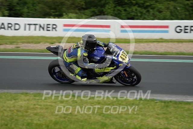 2024_05_25_PBK_26336 | Sportfotografie; SlowMotion; Video; Rennstrecke; Hafeneger; Speer; Racing; RSE; BMW; CBO; Trackday; Motorsportarena; Hockenheimring; Brno; Most; Barcelona; Valencia