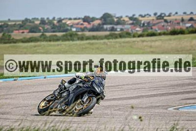 pube6218 | Professionelle Fotos von Sportveranstaltungen, aber auch Hochzeiten und anderen Events. - Realisiert mit Pictrs.com