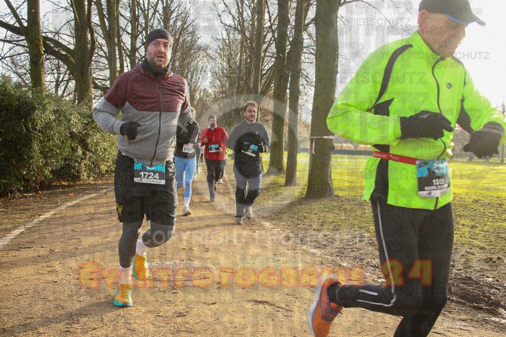 241231_1018_EV4_3767 | Sportfotografie im Rhein-Sieg Kreis, Köln, Bonn, NRW, Rheinland Pfalz, Hessen, etc. Unser Tätigkeitsfeld umfasst den Laufsport vom Volkslauf über den Marathon, Duathlon, Triathon bis zum Ultralauf wie Kölnpfad Ultra oder Schindertrail.