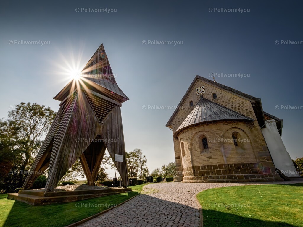 _9190630-Enhanced-NR-denoise-sharpen-upscale-2x | Pellwormer Bilder und Fotos als Poster, auf Leinwand mit Keilrahmen, hinter Acrylglas, auf Alu-Dibond oder Forex-Platte und vieles mehr. Zum verschenken, für die Ferienwohnung oder für zu Hause. - Realisiert mit Pictrs.com