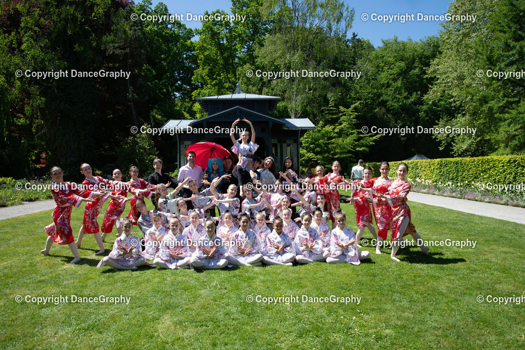 GPHY3842 | DanceGraphy - Realisiert mit Pictrs.com