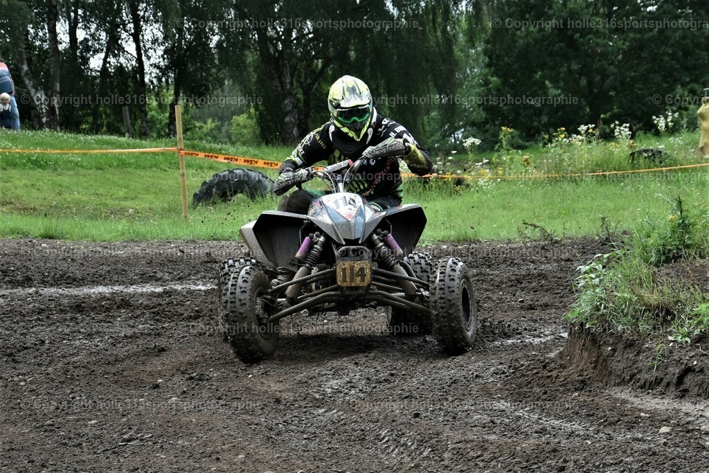 DSC_0001 (2) | Sportfotografie , Motorsport, Motoross, Reitsport, Mointainbike, Enduro,
Landschaft , Outdoor, Eventfotografie, Landschaft, Bilder online bestellen - Realisiert mit Pictrs.com