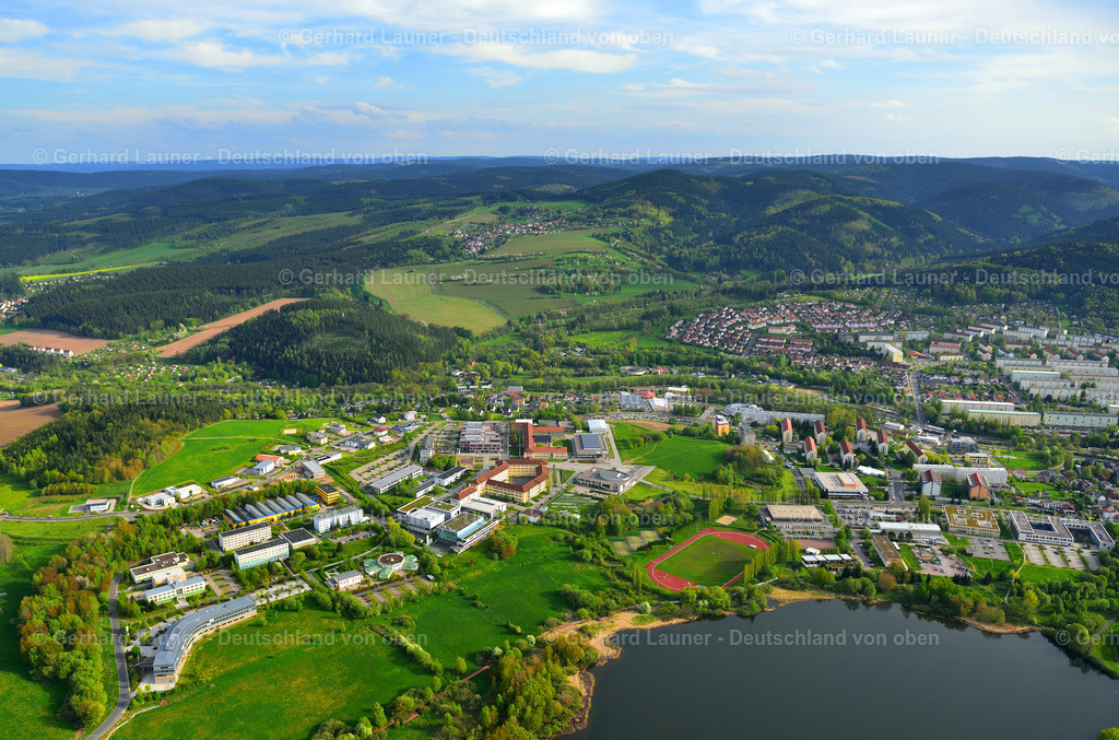 3301304 | Blick über den Campus Ilmenau auf den Thüringer Wald