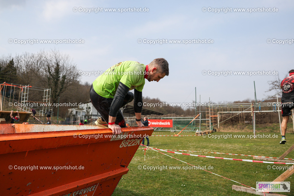 LUR_3498 | Celtic Warrior Dirth Run #celticwarriordirtrun #ocr #kidsrace #celtinis #sprint #wallhalla #dirtrun #donnerskirchen#celticwarriordirtruniscoming #celticwarrior #allout #battle #endurance #ultra #celticwarriorultra #yourpictrs #sportshot_your_pictrs