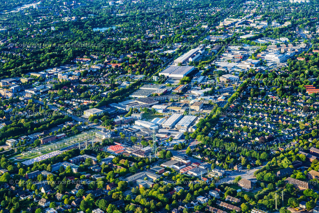 Hamburg_Wandsbek_Kühnstrasse_Gewerbegebiet_ELS_0024040823 | HAMBURG 04.08.2023 Gewerbegebiet und Firmenansiedlung " Kühnstrasse " in Hamburg, Deutschland. // Industrial estate and company settlement " Kuehnstrasse " in Hamburg, Germany. Foto: Martin Elsen
