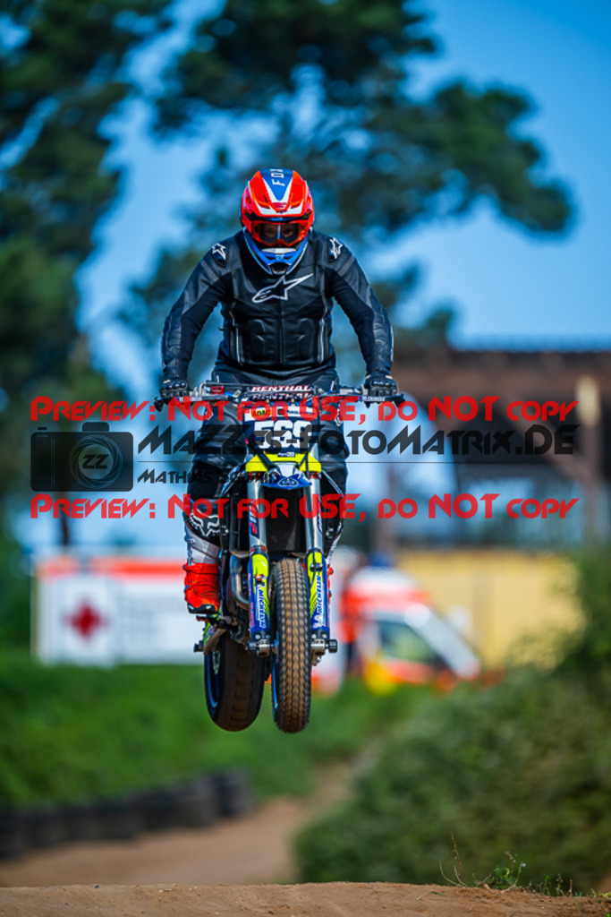 MaZZes_FotoMatrix_220528_5412 | Fotograf Mathias Schmid
Sportfotograf,
Eventfotograf,
Hochzeitsfotograf,
Portraitfotograf