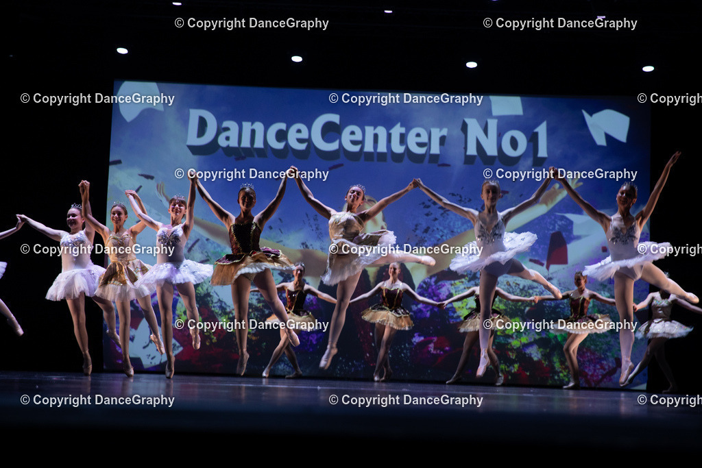 GPHY5932 | DanceGraphy - Realisiert mit Pictrs.com