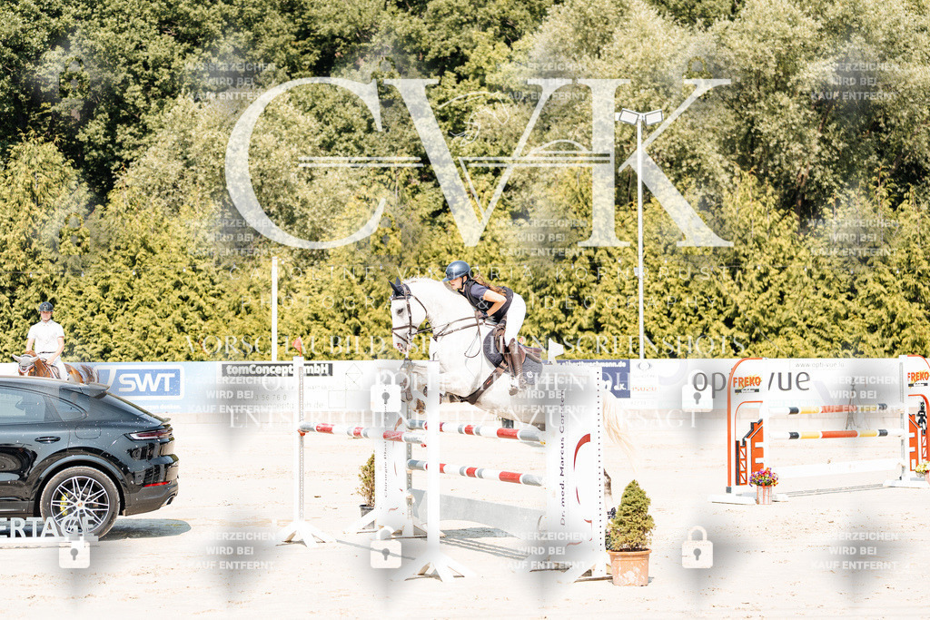 CK901411 | Turnierfotografie Pferdefotografie Trier Rheinland-Pfalz Pferdesport Reitsport Tierfotografie Sportfotografie Pferdevideo Pferdevideografie Equestrianvideography equestrianphotography  - Realisiert mit Pictrs.com