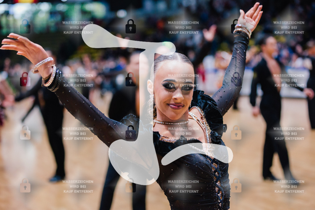 Hessen Tanzt WDSF Open Youth Latin 13th (14) Michael Bakscheev _ Julie Meck (Schwarz-Weiß-Club Pforzheim)-2025-05-17-1260 | Webshop for digital downloads and prints of dance sport, event & show photographer Julian Link - Realisiert mit Pictrs.com