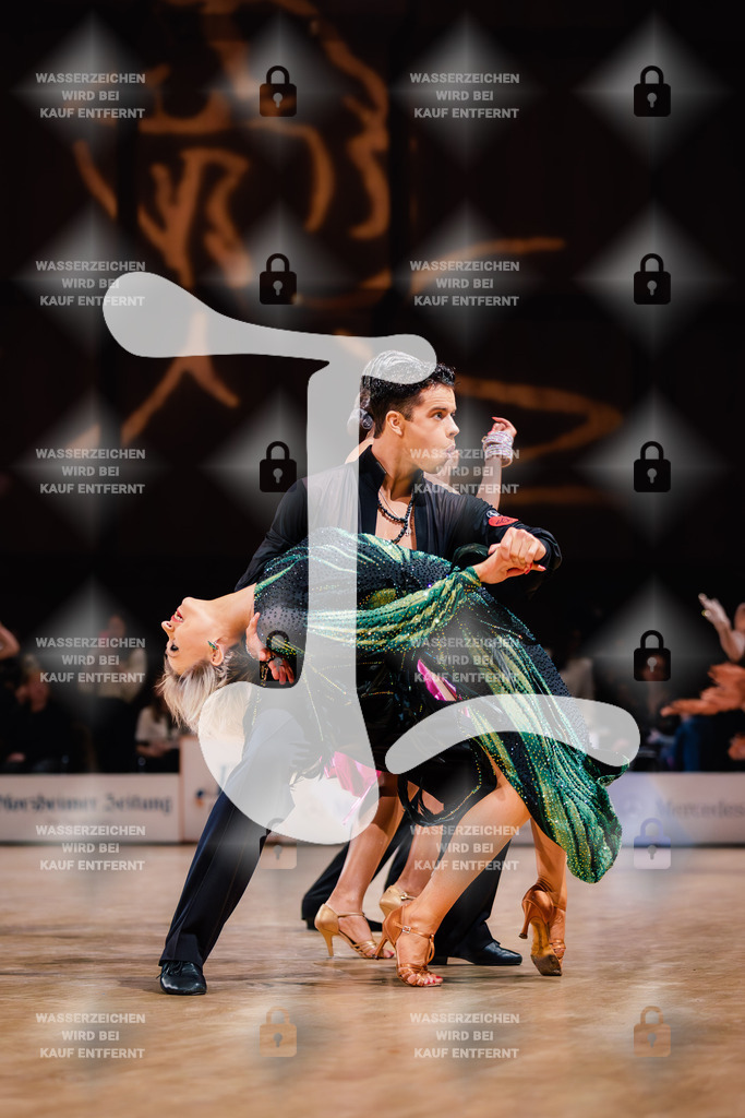 Goldstadtpokal 2025 - WDSF World Open Latin 2nd (10) Malthe Brinch Rohde _ Sandra Sorensen (Denmark)-2025-01-25-8127 | Webshop for digital downloads and prints of dance sport, event & show photographer Julian Link - Realisiert mit Pictrs.com