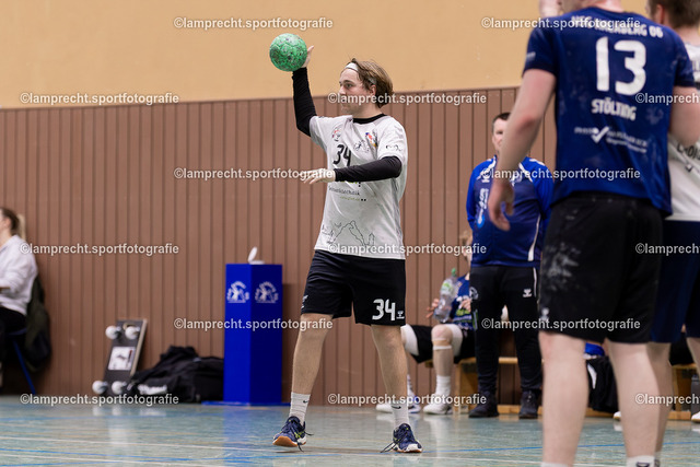 Handball I Herren I Saison 2025-2026 I SHSE Manfred-Frank-Pokal I Viertelfinale I HSG Kalkberg 06 II - HSG Kalkberg 06 151 | Frederic Wesche (34, HSG Kalkberg 06 II) - Realisiert mit Pictrs.com