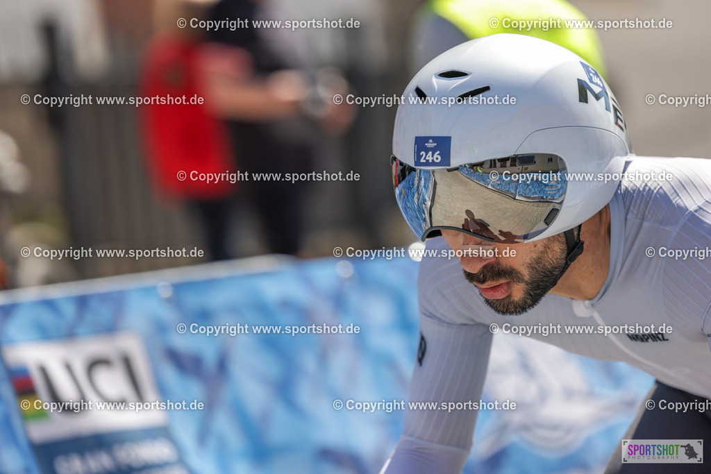 VJ__4845 | Neusiedlersee Radmarathon 2026@sportshot_your_pictrs #yourpictures#roadtowm2029 #nrm #neusiedlerseeradmarathon #neusiedlersee #neusiedlerseetourismus #burgenland #mörbisch #nrm26 #burgenlandtourismus #voglundco #poweredbyburgenlandtourismus #radsport #rad #marathon #ucigranfondo #visitburgenland #ucigranfondoworldseries