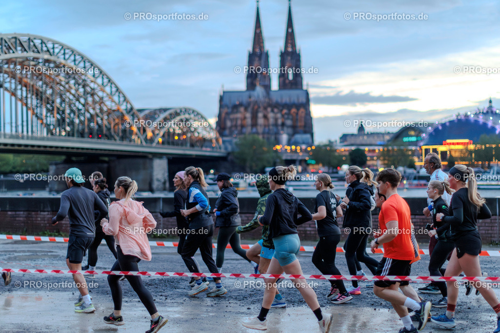 23. Nachtlauf des ASV Koeln; Koeln, 13.05.26 | Impressionen vom 23. Nachtlauf des ASV Koeln am 13.05.26 in der  von Koeln (Deutschland). Foto: BEAUTIFUL SPORTS/Bernd Hoffmann