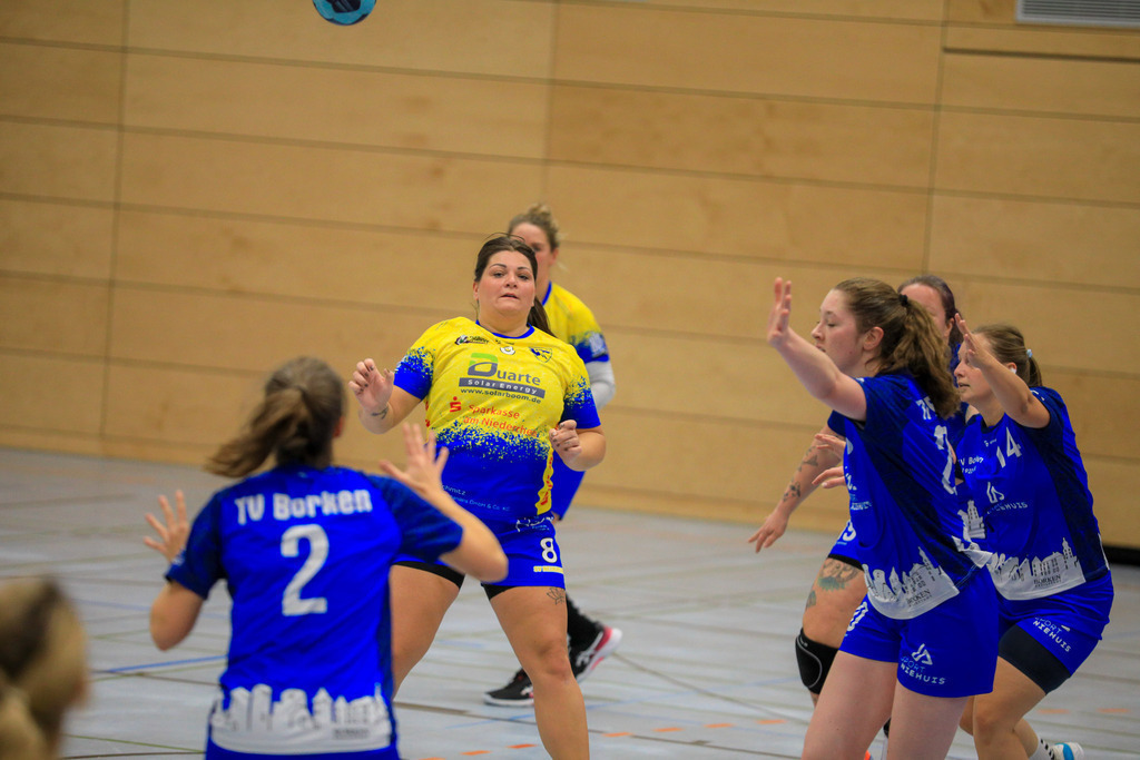 TvBorkenIII_SVN_161125_160 | Bildergalerie von Sport-Ereignissen aber auch von weiteren spannenden Dingen - nicht nur vom Niederrhein. In Anlehnung an den bekannten Spruch von Hanns Dieter Hüsch heißt das Motto: "Niederrhein ist überall".  - Realisiert mit Pictrs.com