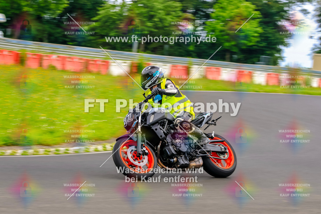 VBK-7631 | Hier findet Ihr Bilder von Touristenfahrten auf der Nürburgring Nordschleife oder von anderen Veranstaltungen die ich besucht habe. Viel Spass beim Durch Schauen 