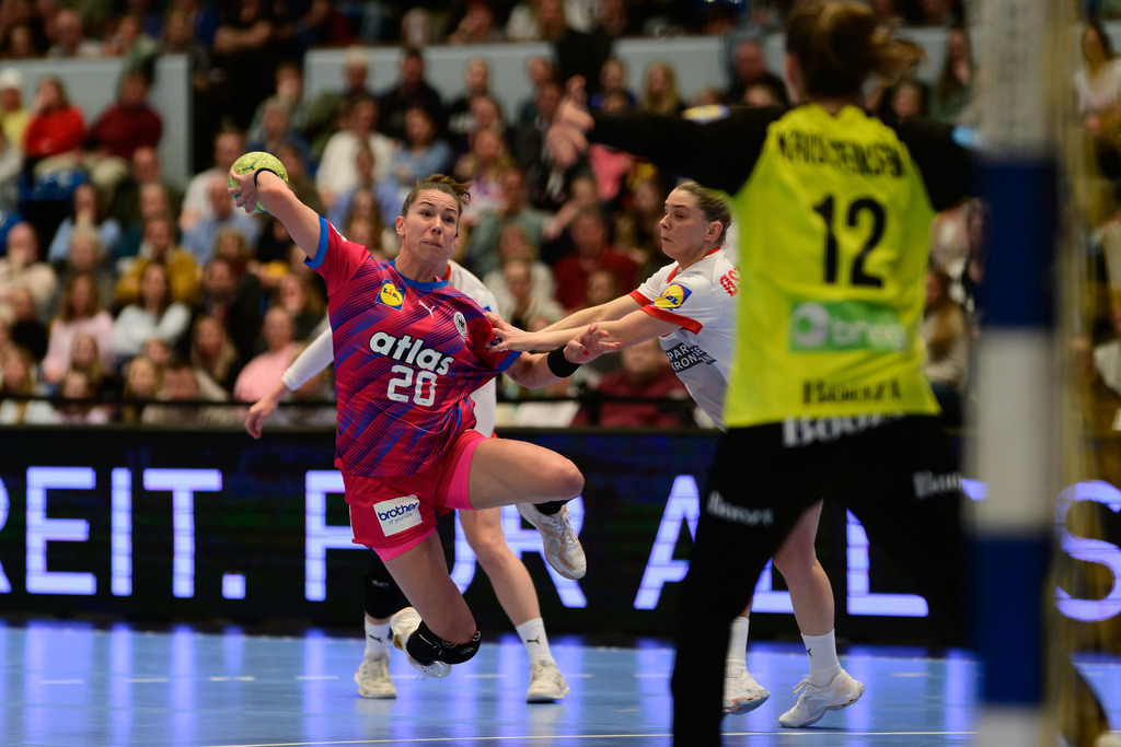 Handball I Frauen I Saison 2024-2025 I Länderspiel I Deutschland - Dänemark | Der Sportfotograf. - Realisiert mit Pictrs.com