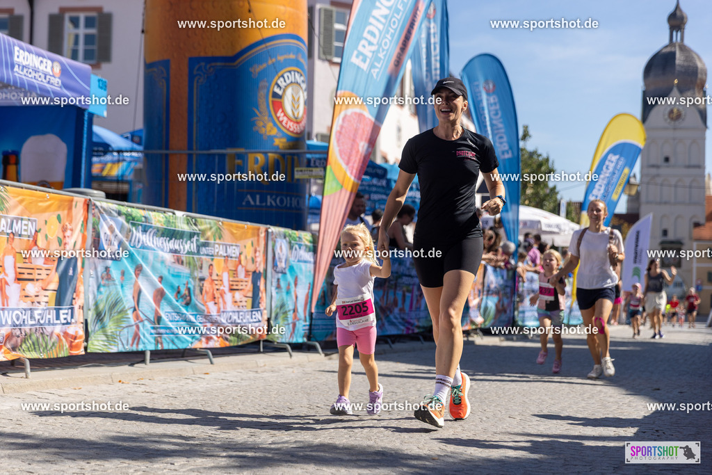 VJ__3104 | Stadtlauf Erding 2025 #stadtlauferding #erdingstadtlauf #stadtlauf_erding #laufmotivation #trisporterding #yourpictrs #sportshot_your_pictrs