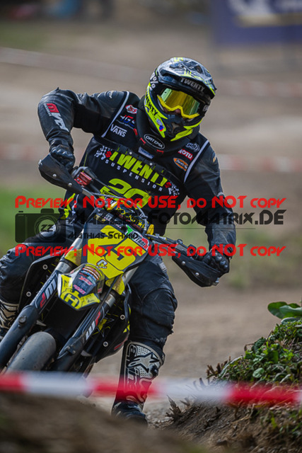 MaZZes_FotoMatrix_220904_0469 | S2