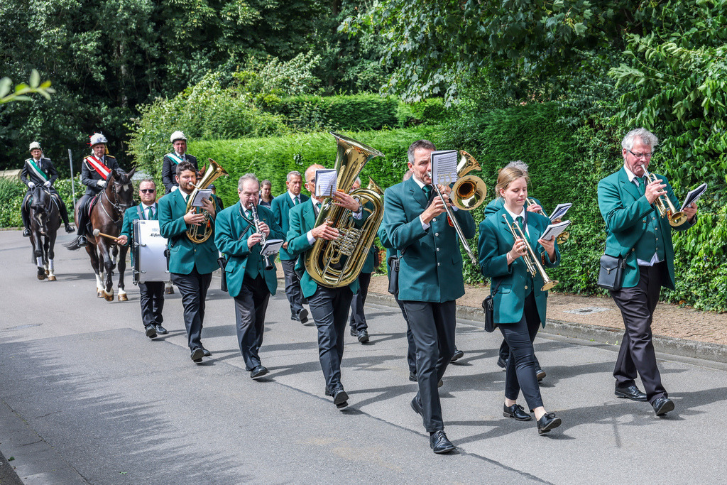 top-top.de 20240706-034 | Foto, Video, Fotografie, Videografie, Fotobox, DJ, Discjockey, Musik, Musikbox, Veranstaltung, Photobooth, Amazon, Ebay, Buchtipp, Bestseller, Autor, Verlag, Buch, Wesel, Hamminkeln, NRW, Dinslaken, Rees, Drohne, Hochzeit, Party, Fotobox, Wesel, Fotograf