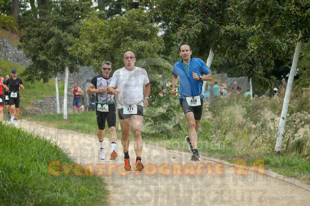 250824_1348_EX1_3772 | Sportfotografie im Rhein-Sieg Kreis, Köln, Bonn, NRW, Rheinland Pfalz, Hessen, etc. Unser Tätigkeitsfeld umfasst den Laufsport vom Volkslauf über den Marathon, Duathlon, Triathon bis zum Ultralauf wie Kölnpfad Ultra oder Schindertrail.