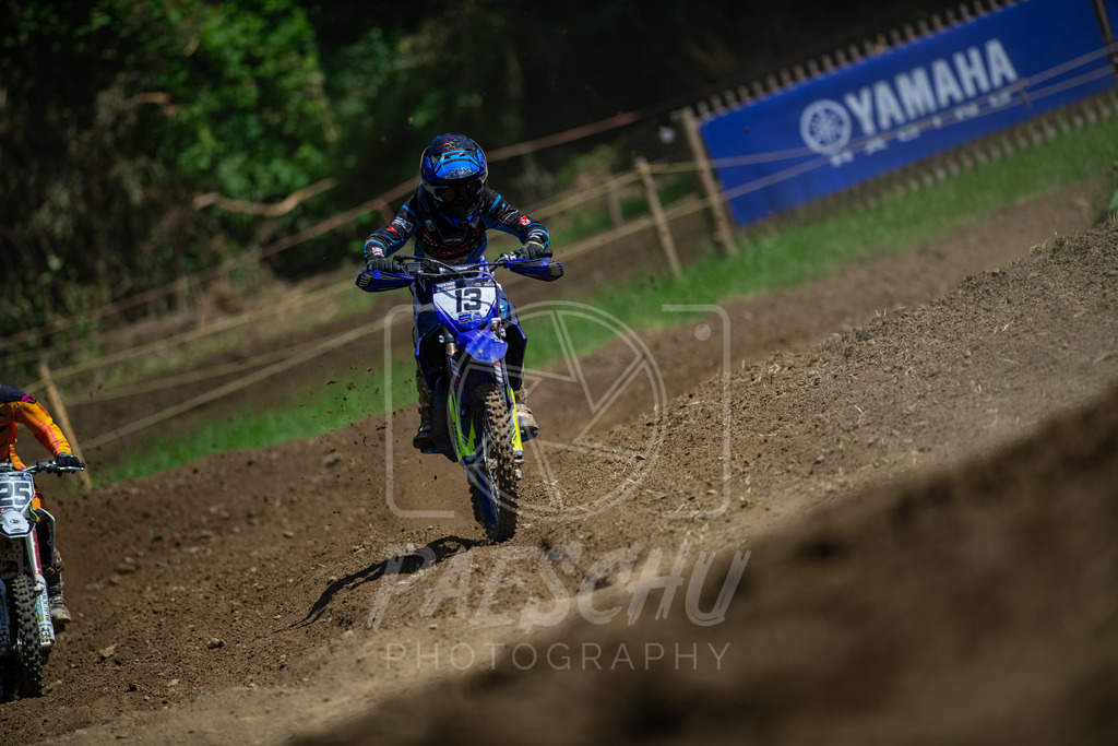 85 er (337) | Paeschuphoto Shop - Wer nicht sucht der auch nicht findet.Ob Motocrossbilder oder von einem besuchtem Spiel, Hauptsache Action. - Realisiert mit Pictrs.com