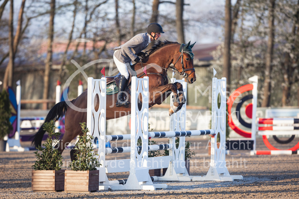 250408_Mühlen_SprPf-A1-110 | Deine schönsten Turniermomente als professionelle Fotos! Entdecke hochwertige Pferdesport-Fotografie im Online-Shop. Jetzt Fotos finden & bestellen!