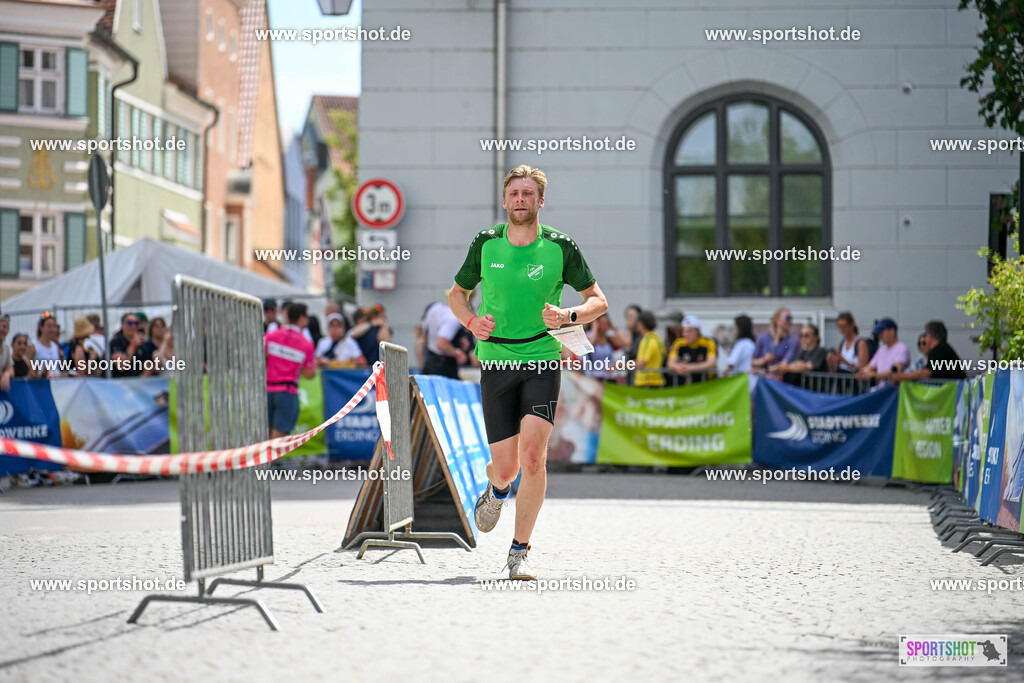SZI_9134 | Stadttriathlon Erding 2025. #yourpictrs #sportshot_your_pictrs @Sportshotphotography #stadttriathlonerding Copyright: www.sportshot.de