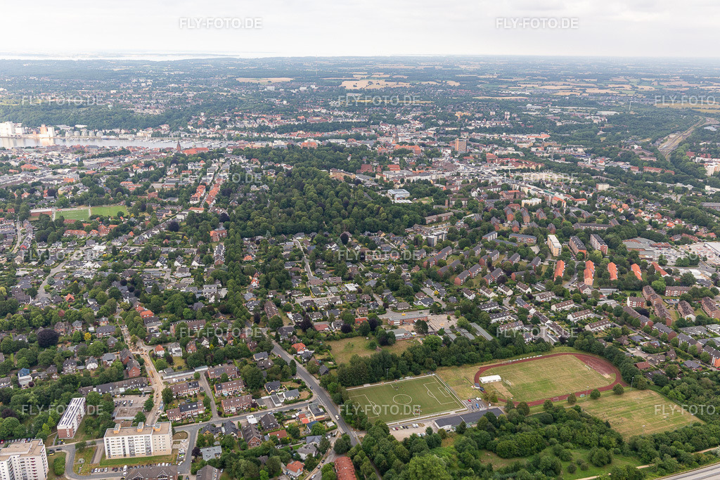 Ortsansicht | Luftbild: Ortsansicht im Ortsteil Duburg in Flensburg im Bundesland Schleswig-Holstein in Deutschland. Foto: IMG_127719.jpg vom 23.07.2021 durch Werner Riehm/FLY-FOTO.de - Realisiert mit Pictrs.com