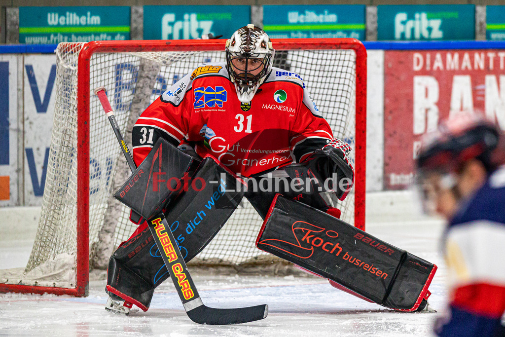 TSV Peißenberg Miners vs VfE Ulm/Neu-Ulm DEVILS | Eishockey Bayernliga 2023/2024, TSV Peißenberg Miners vs VfE Ulm/Neu-Ulm DEVILS, 20240128,
Korbinian SERTL (Miners Goali 31) in Aktion,
2024-01-28 in Peißenberg (Eisstadion)
31 Korbinian SERTL (Miners Goali 31)
Copyright: WolfgangxLindner foto-lindner.de
