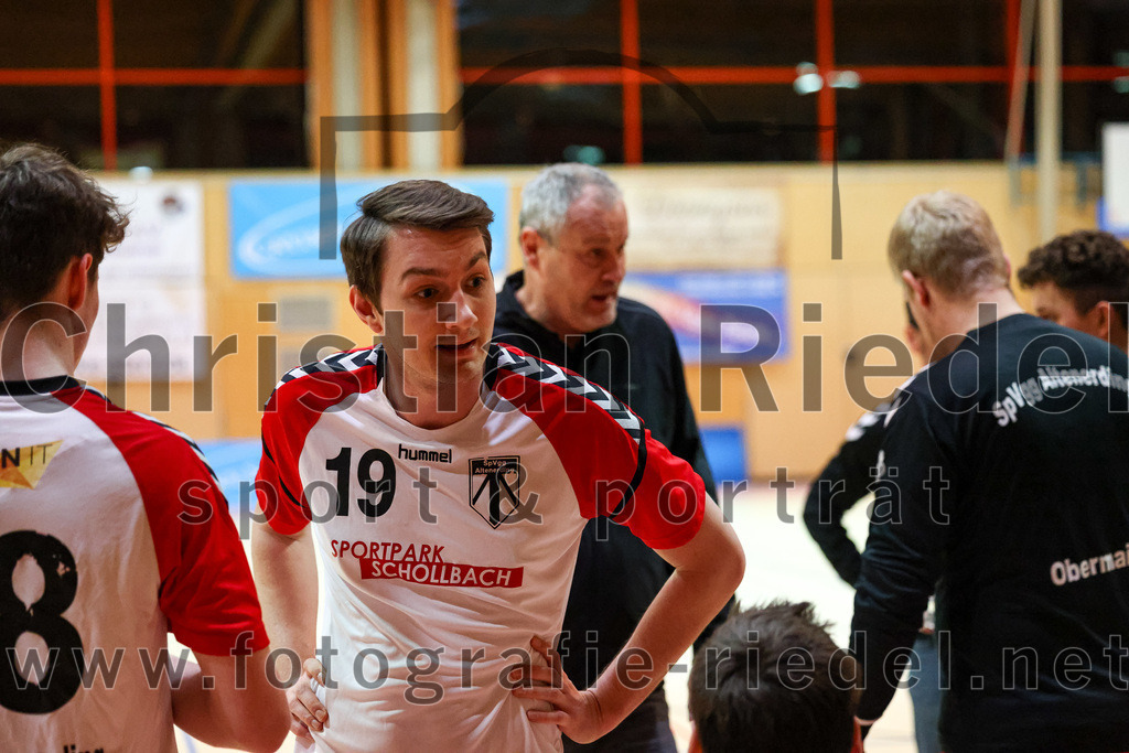 2023-01-21_061_SpVgg_Altenerding_gegen_SC_Eching | Erding, Deutschland, 21.01.2023:
Handball, Bezirksoberliga Männer 2022 / 2023, 12. Spieltag, SpVgg Altenerding gegen SC Eching, Endergebnis: 29:34

Quirin Huber (SpVgg Altenerding, #19)

Foto: Christian Riedel / fotografie-riedel.net