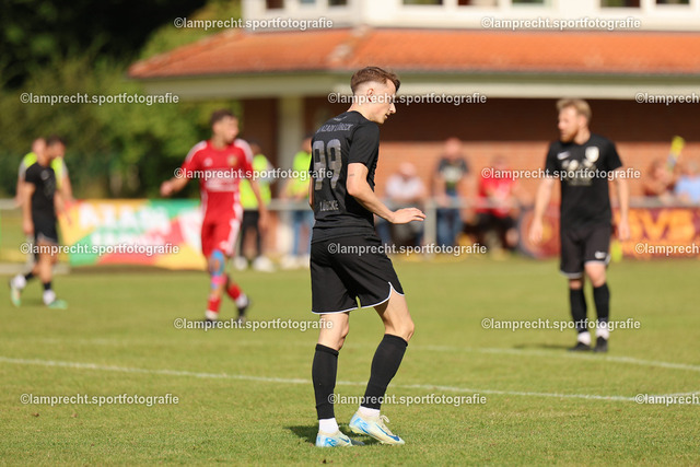 Fußball I Herren I Saison 2025-2026 I Verbandsliga Süd I 7. Spieltag I SV Schackendorf - SV Azadi Lübeck I 06.09.2025.152 | Luca Maurice Lübcke (99, SV Azadi Lübeck) - Realisiert mit Pictrs.com