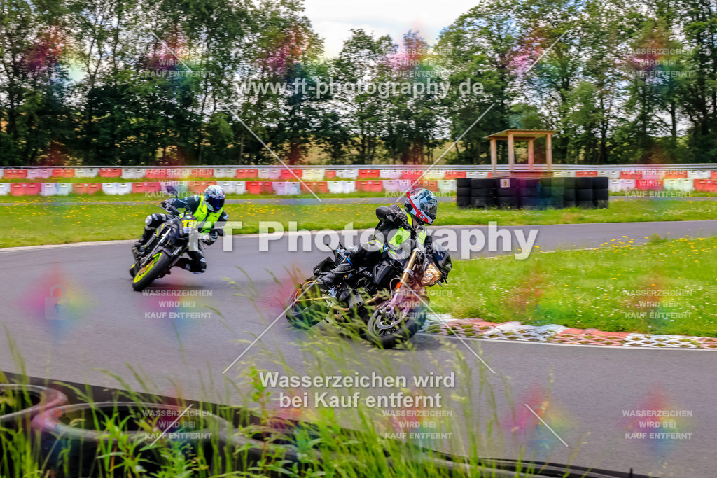 VBK-7950 | Hier findet Ihr Bilder von Touristenfahrten auf der Nürburgring Nordschleife oder von anderen Veranstaltungen die ich besucht habe. Viel Spass beim Durch Schauen 