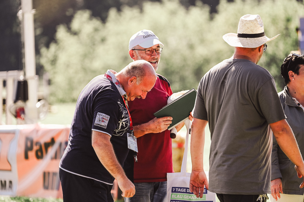 DSC_1256 | Pferde- und Turnierfotografie in Westsachsen. Pferdeportraits, Auftragszeichnungen und intuitive Kunst.