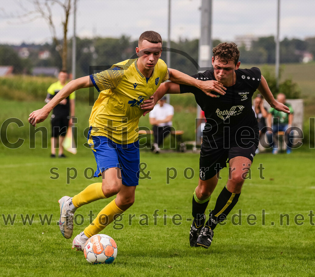 2023-09-03_075_TSV_Grafing_II_gegen_SV_Dornach_II | Grafing, Deutschland, 03.09.2023:
Fußball, A-Klasse 2023 / 2024, 3. Spieltag, TSV Grafing II gegen SV Dornach II, Endergebnis: 0:0

Niklas Zimmermann (SV Dornach, #6), Mergim Djumsiti (TSV Grafing, #10)

Foto: Christian Riedel / fotografie-riedel.net