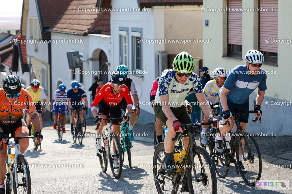 687_AR6_9131 | Neusiedlersee Radmarathon 2026@sportshot_your_pictrs #yourpictures#roadtowm2029 #nrm #neusiedlerseeradmarathon #neusiedlersee #neusiedlerseetourismus #burgenland #mörbisch #nrm26 #burgenlandtourismus #voglundco #poweredbyburgenlandtourismus #radsport #rad #marathon #ucigranfondo #visitburgenland #ucigranfondoworldseries