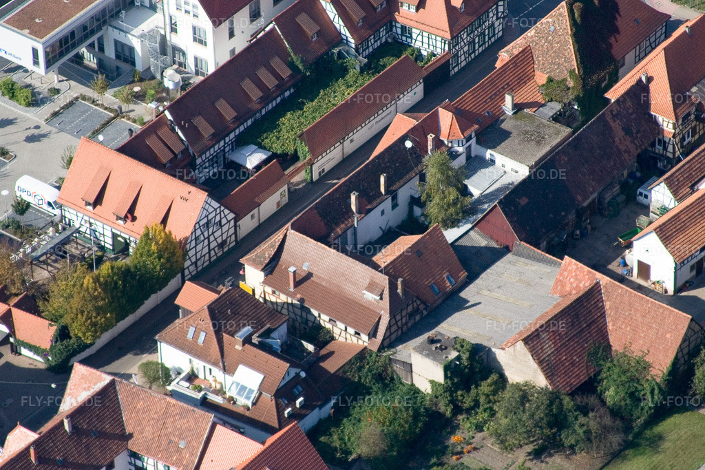 Luftbild: Frankenhofpassage, Bahnhoftstr in Kandel im Bundesland Rheinland-Pfalz in Deutschland. Foto: IMG_8280.jpg vom 06.10.2007 durch Werner Riehm/FLY-FOTO.de