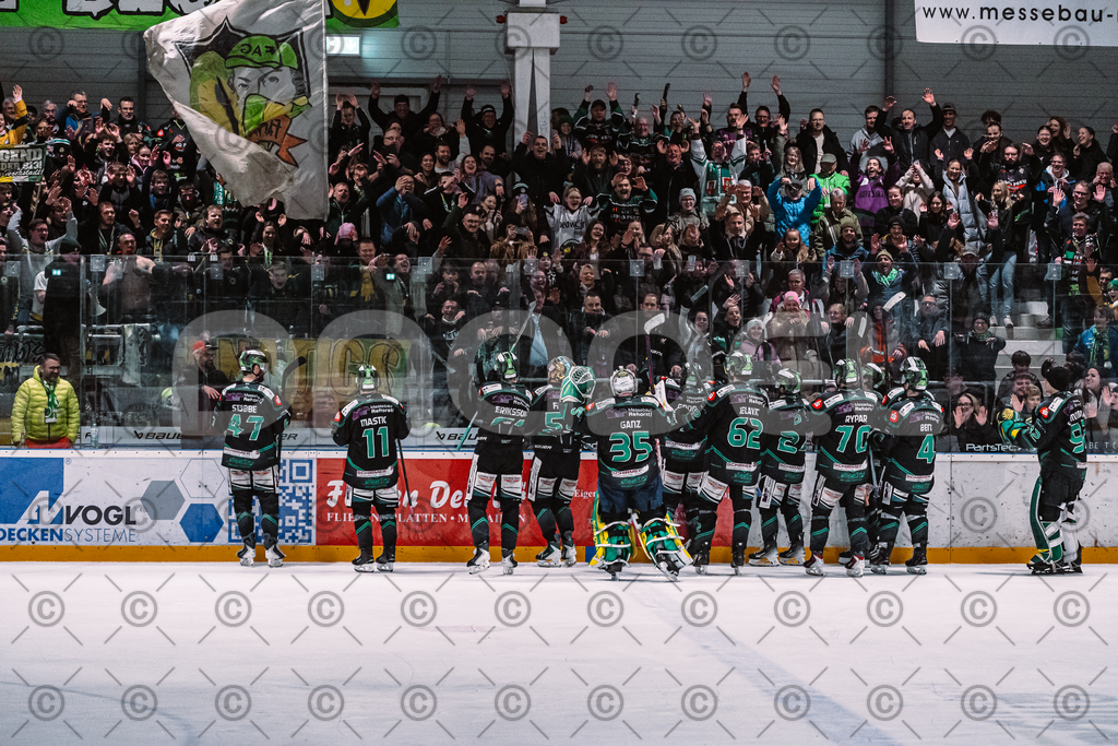 Alligators_vs_Fuessen_06_03_2026_PP-53 | Höchstadt Alligators Fotogalerie: Eishockey-Action aus Franken. Professionelle Spielfotos, Portraits & Stadionbilder zum Download. Jetzt entdecken! - Realisiert mit Pictrs.com