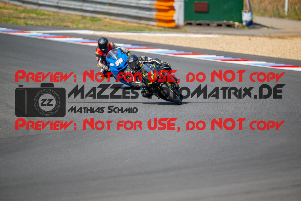 MaZZes-Fotomatrix-20260805-529362 | R1