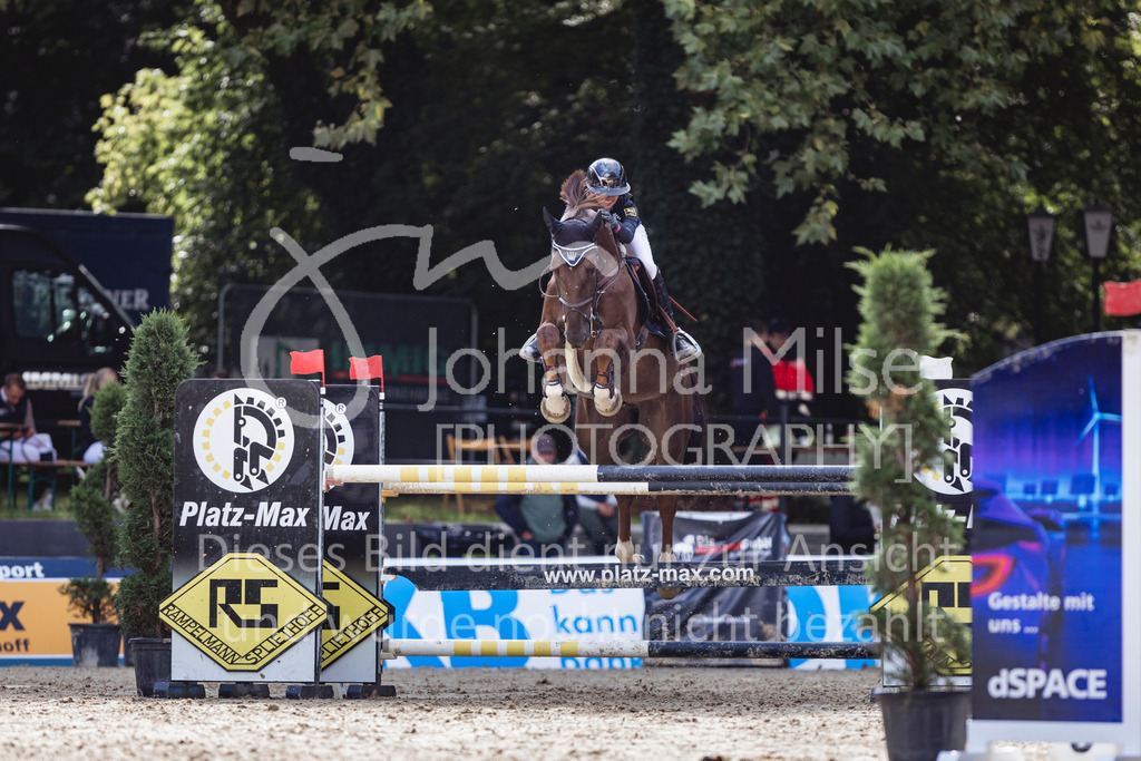 240912_OWLCh_AmateurL-435 | Deine schönsten Turniermomente als professionelle Fotos! Entdecke hochwertige Pferdesport-Fotografie im Online-Shop. Jetzt Fotos finden & bestellen!