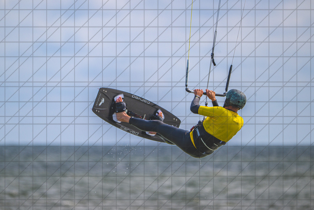 Windsurfing; div. unknown People | Hvide Sande, Denmark, 08.06.25: Windsurfing; div. unknown People —  CREDIT:www.bullenfotos.de, Martin König, Hörner Weg 40, D-49078 Osnabrück, +4917663732967 — Nutzung und Weitergabe nur zu den vereinbarten Zwecken. Presseanfragen an Ersteller. Alle Rechte beim Ersteller. Honorierung nach MFM. - Realisiert mit Pictrs.com